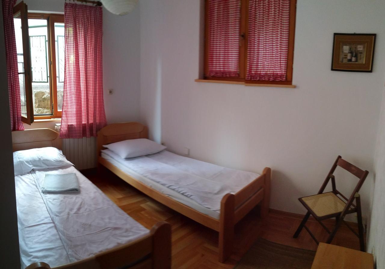 Abaguesthouse Sarajevo Bagian luar foto